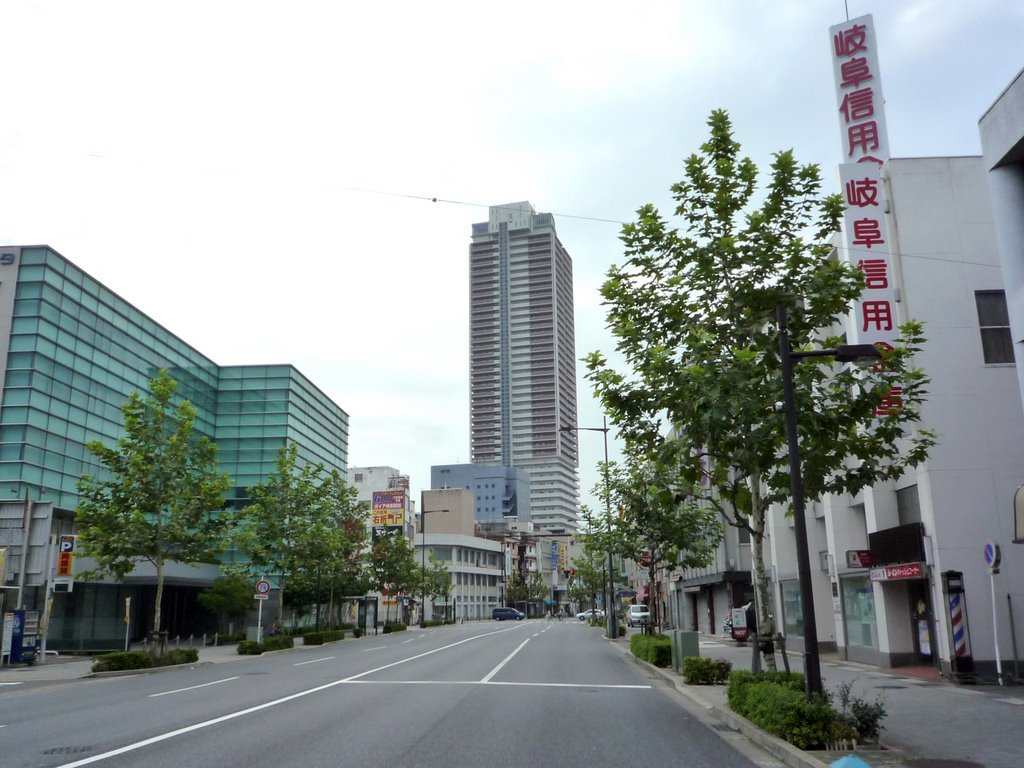 Chusetsu-bashi Street 忠節橋通り（真砂町通り）, Тайими