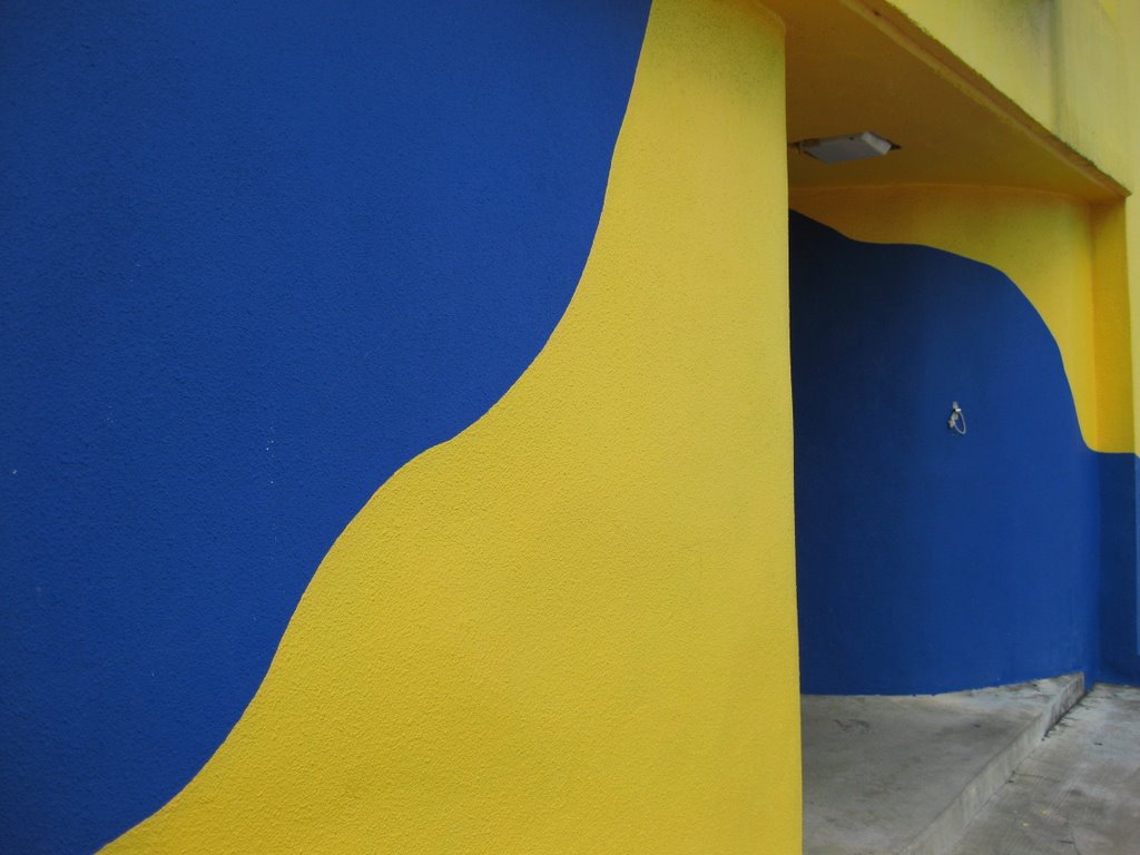 Blue & Yellow, Коматсу