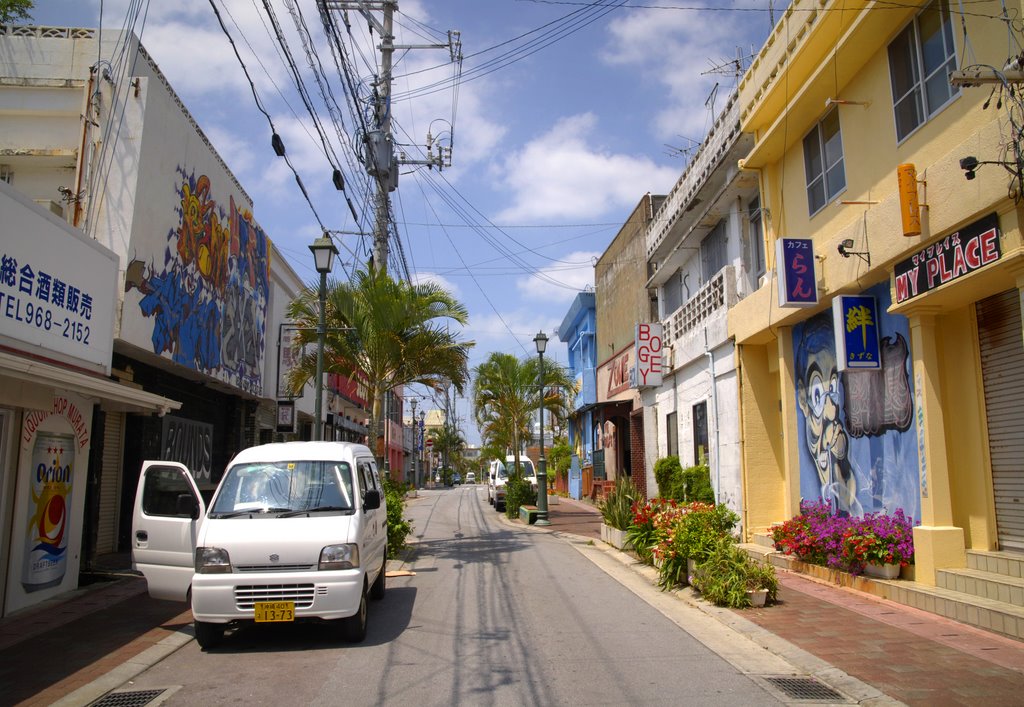 Back Street of Kin, Okinawa, Коматсу