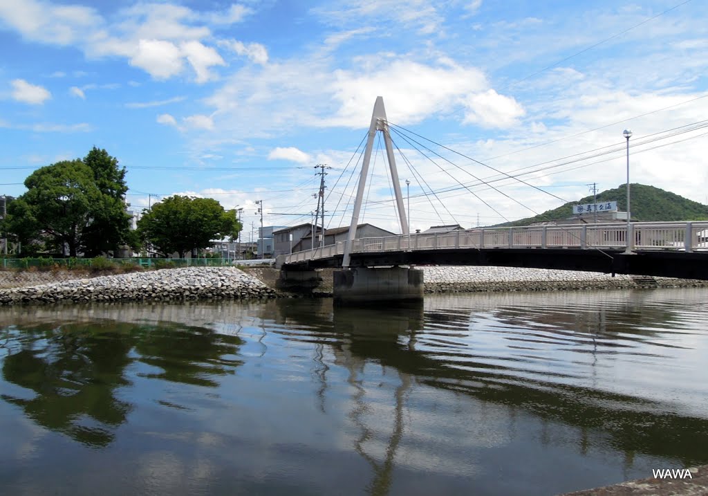 Utazu-cho, 香川県宇多津町の大東川に架かる仲の橋, Сакаиде