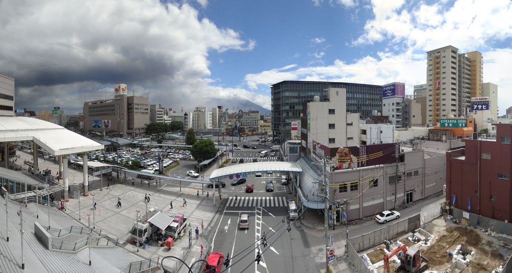 鹿児島中央駅（Kagoshima Chuo Station）, Изуми