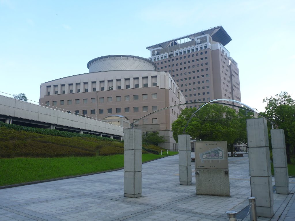 鹿児島県庁, Изуми