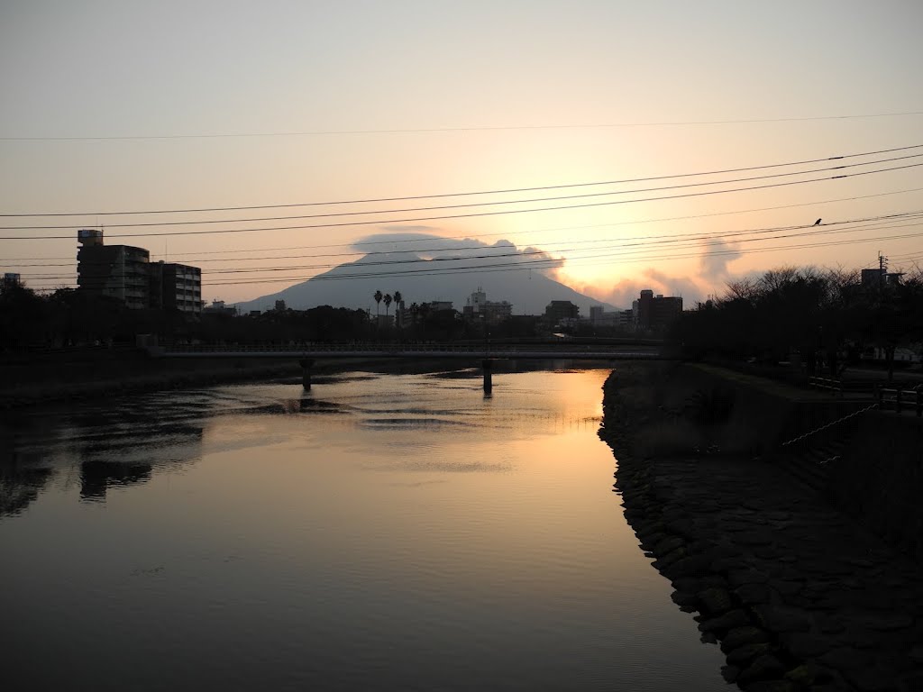 甲突川と朝の桜島（Ｆ）, Кагошима
