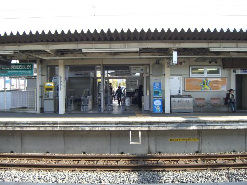 JR Umahori Station, Камеока