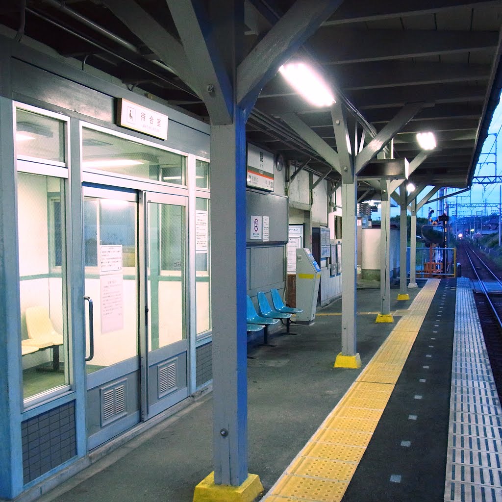 近鉄吉野線 葛駅 Kuzu station 2012.5.22, Нагано
