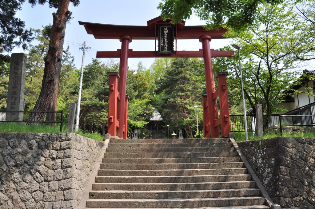 Takeminakatatominomikoto-hikokamiwake-Jinja  健御名方富命彦神別神社  (2009.05.09), Сува