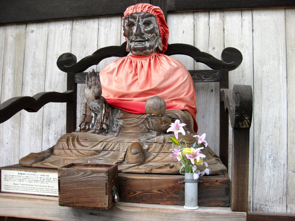 Binzuru (pindola) Todai-ji Temple, Nara, Kansai, Japan, Кашихара