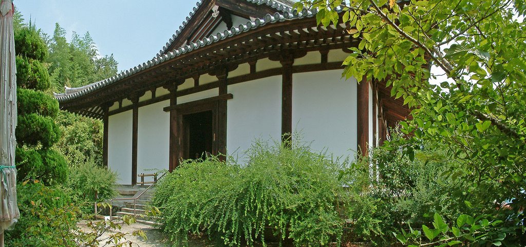 新薬師寺, Сакураи
