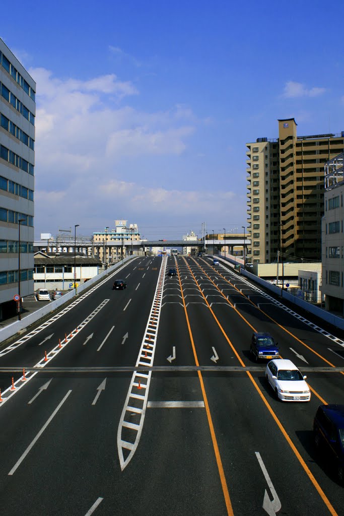 little traffic wide road, Курашики