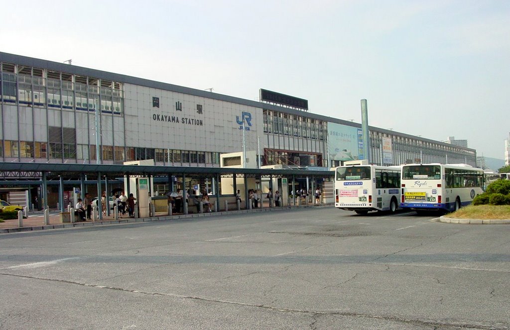 JR Okayama Station with Bus terminal, Окэйама