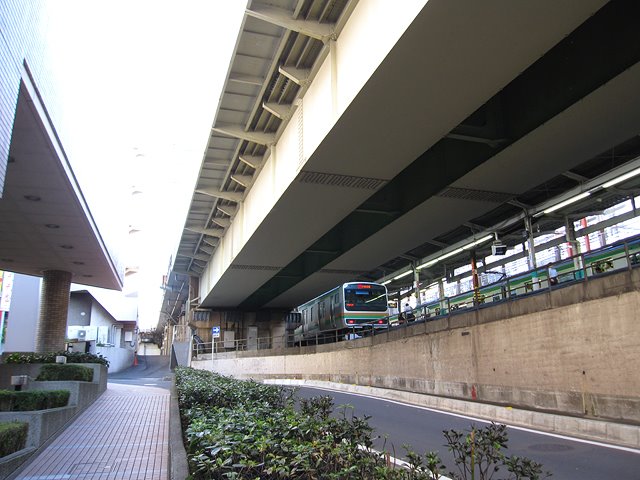 Urawa 浦和駅, Вараби