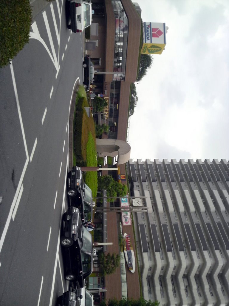 谷塚駅前, Сока