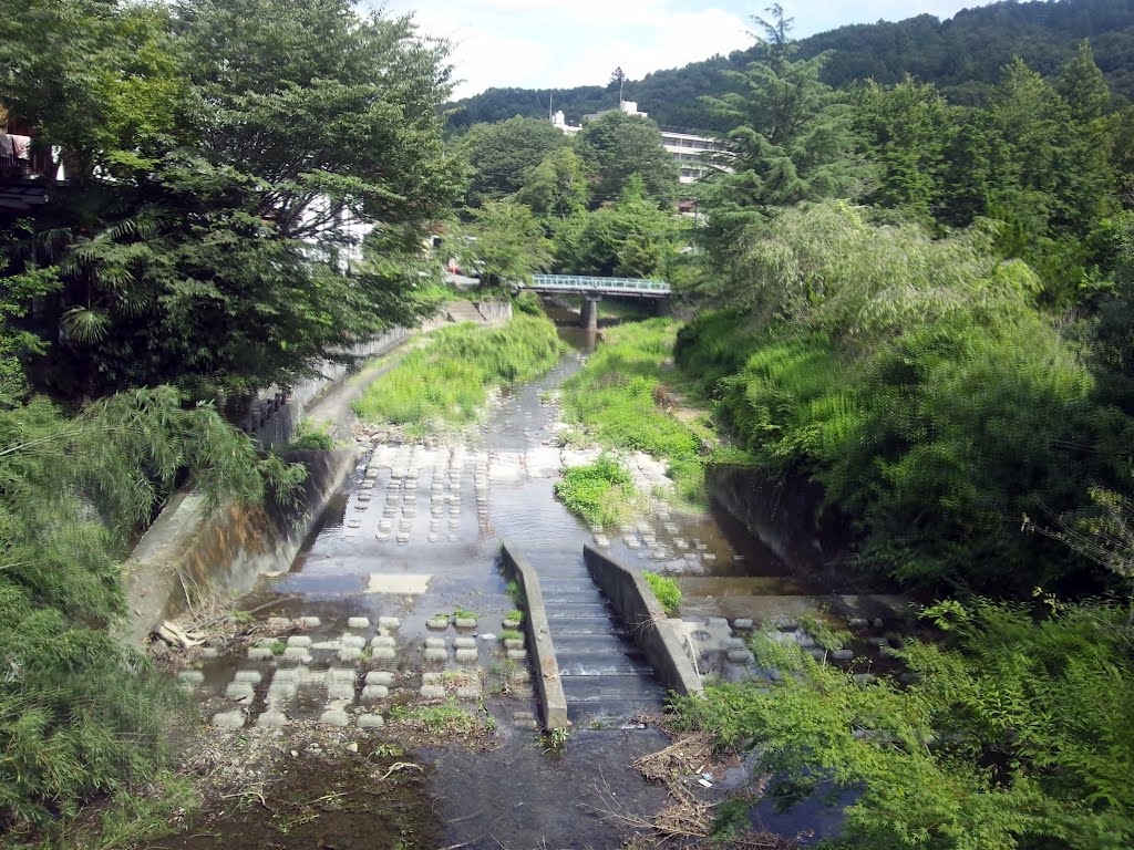 岩蔵温泉, Ханно