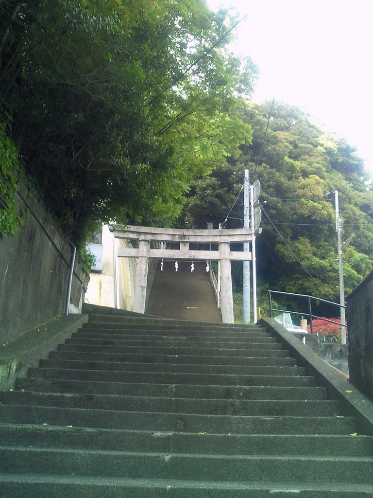 八幡神社　鳥居, Ито