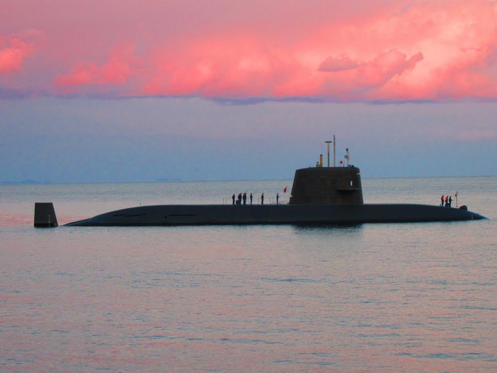 Submarine, Ито