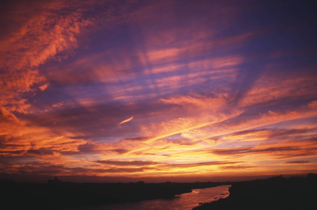 1999 08　広がる雲を彩る夕陽, Нода