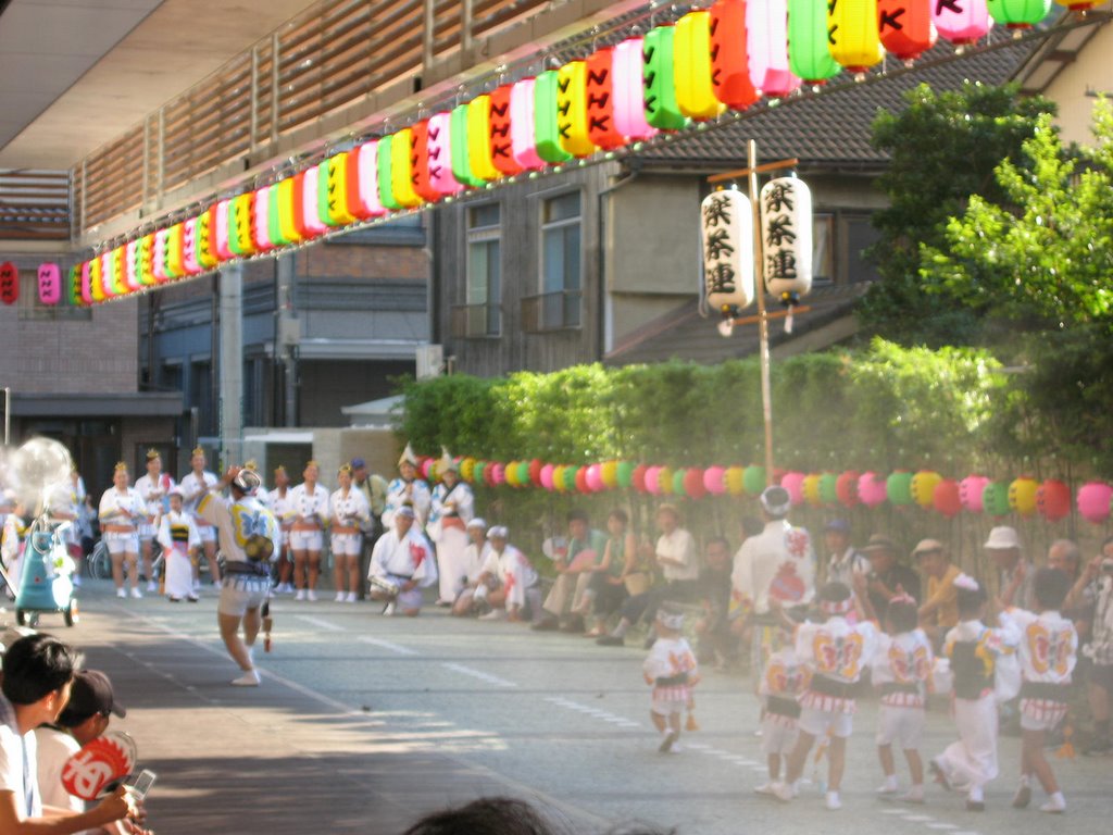 徳島県、NHK徳島（Awa-odori(dance) festival in Tokushima）, Анан