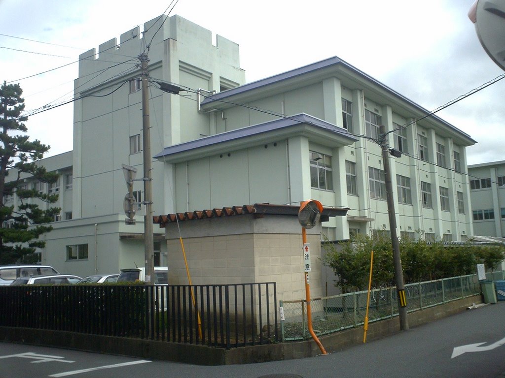 Tottori Higashi High School - 鳥取東高校（鳥取県鳥取市）, Йонаго