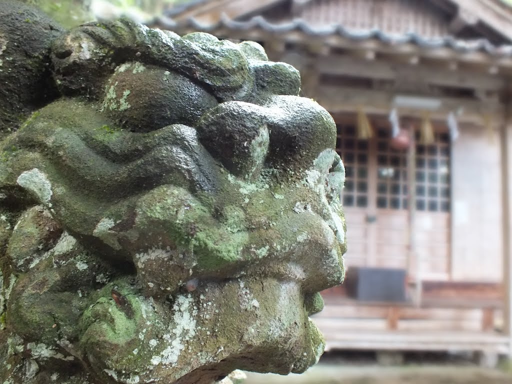 鳥取　山上神社の狛犬, Йонаго