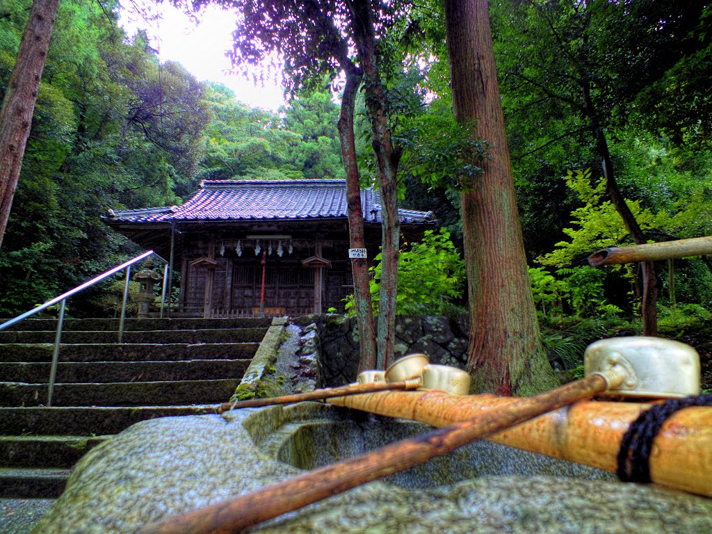 鳥取塩釜神社, Йонаго