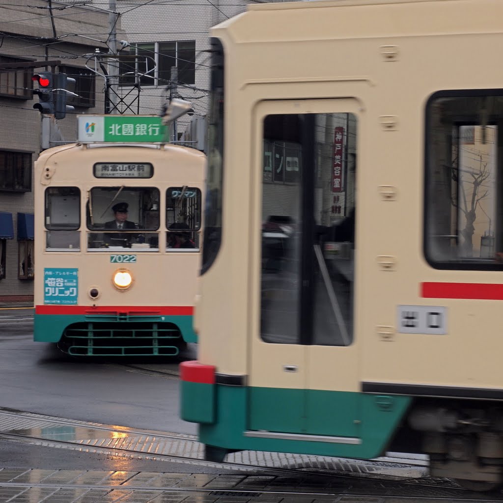 Tram in Toyama city, Уозу