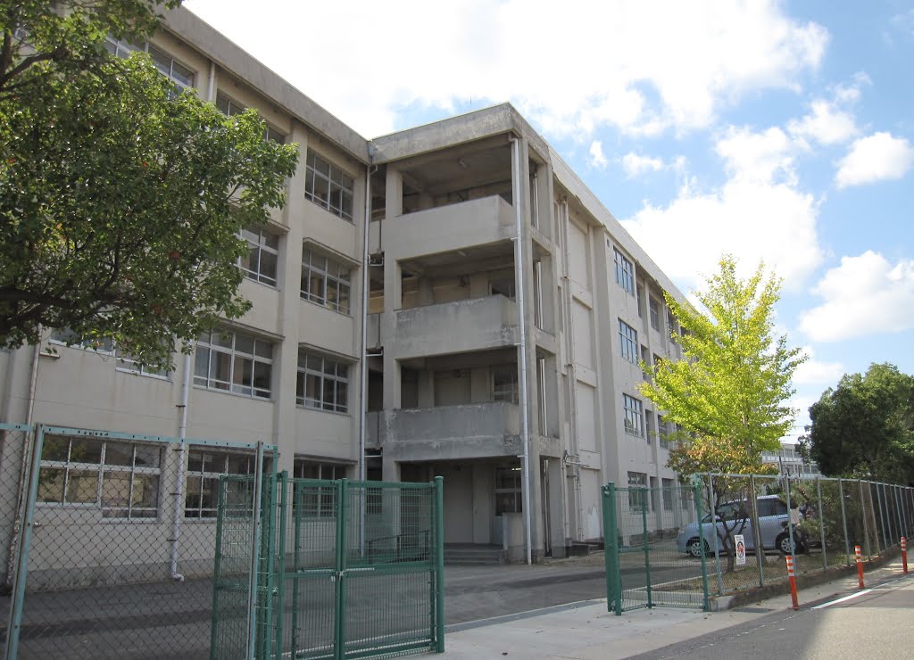Akashi City Futami Junior High School, Какогава