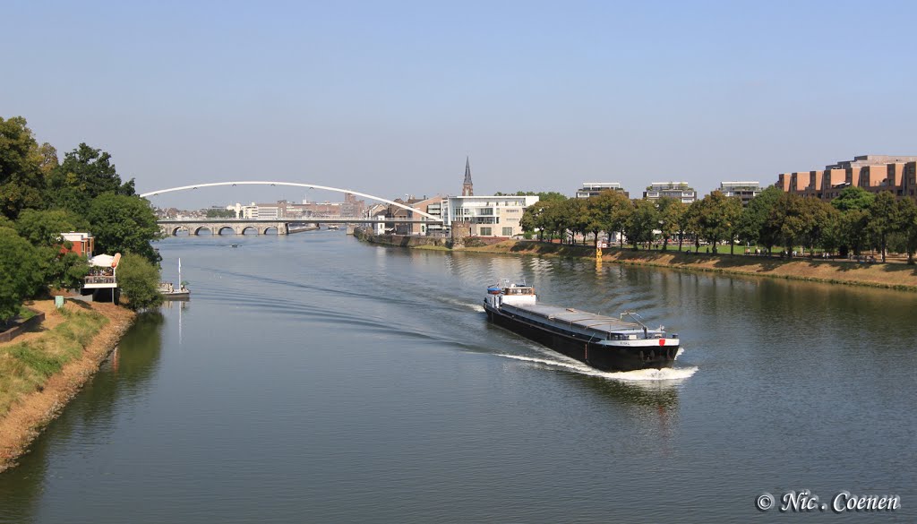 Maastricht   en de  Maas, Маастрихт