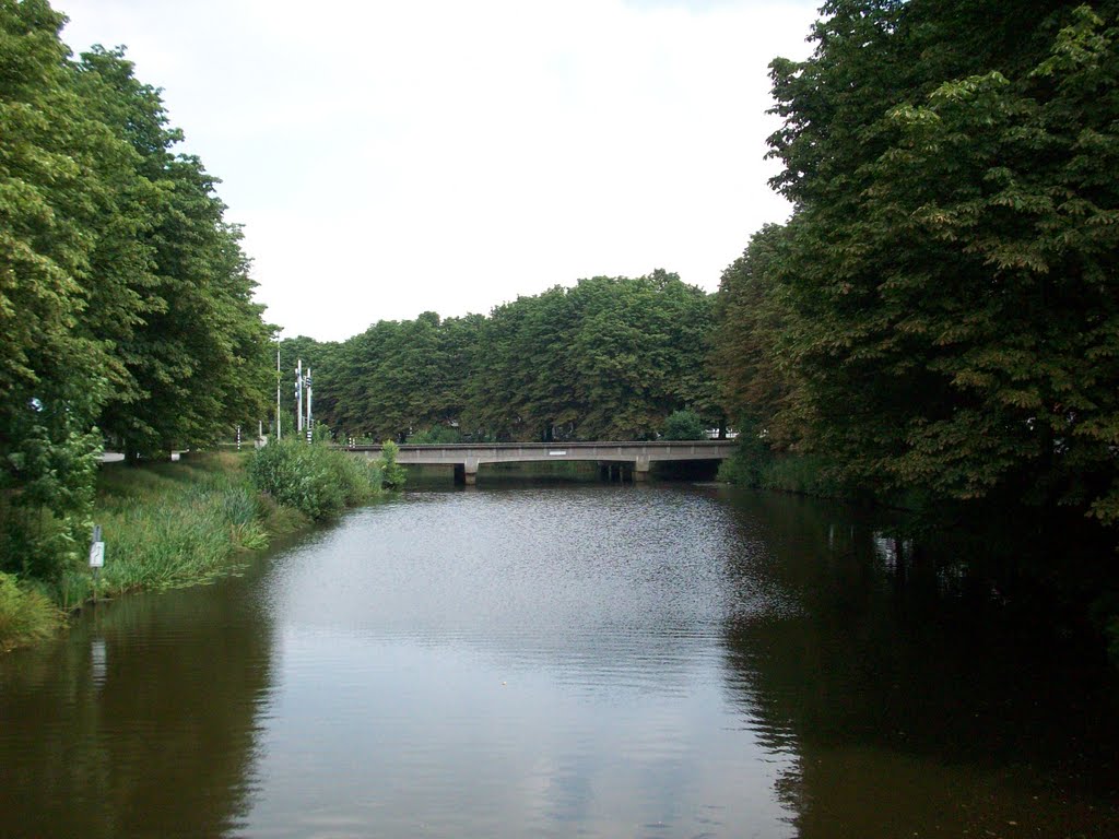 Breda park Osman Ünlü, Бреда