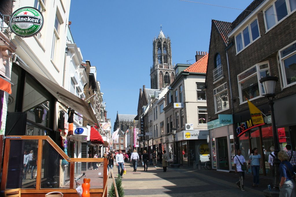Dom-tower seen from Steenweg, Utrecht, Амерсфоорт