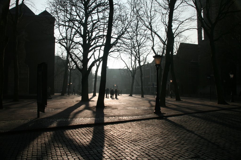 Domplein (tower-division space since 1674) in counterlight; Utrecht winter, Амерсфоорт