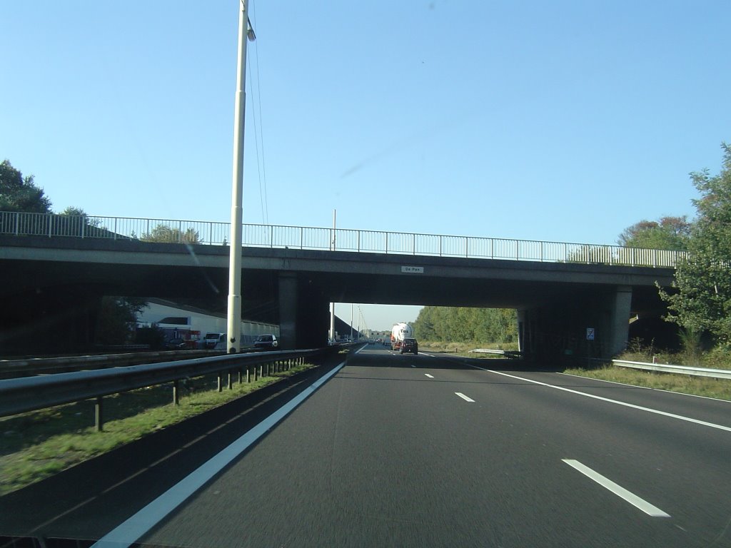 Snelweg A28, viaduct De Pan nabij Zeist, Зейст