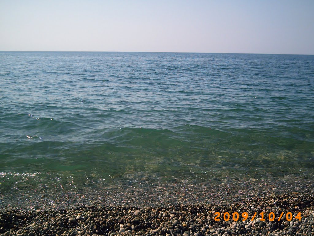 Black Sea in October, Гагра