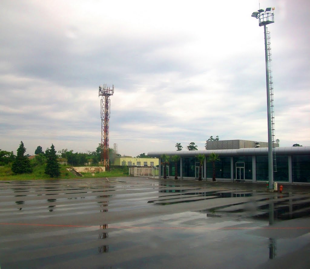 Batumi international airport, Батуми