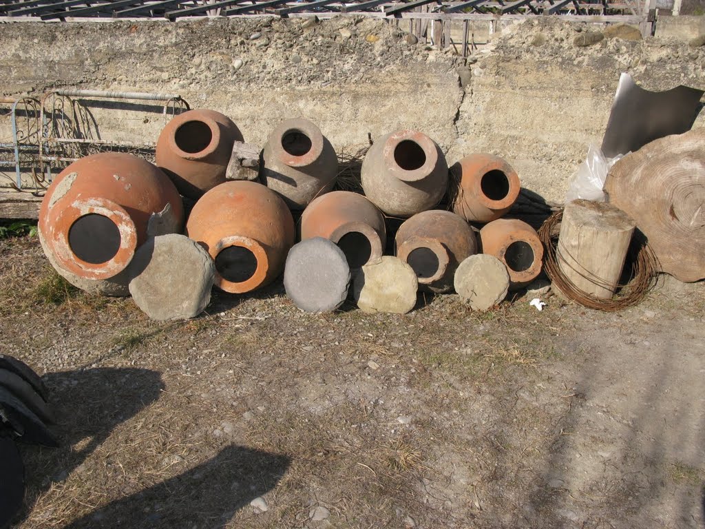 Wine storage vessels, Гурджаани