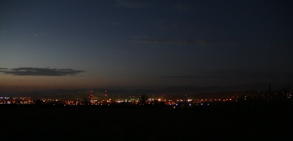 Zestafoni at night. View from Kamechistavi Village, Зестафони