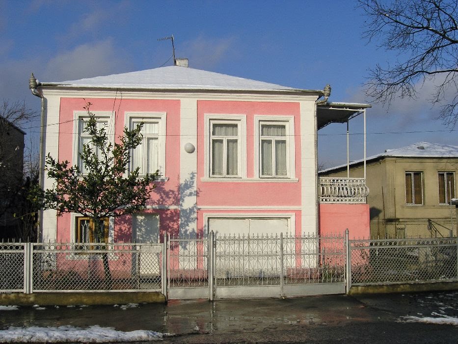 Zugdidi - La maison rose, Зугдиди