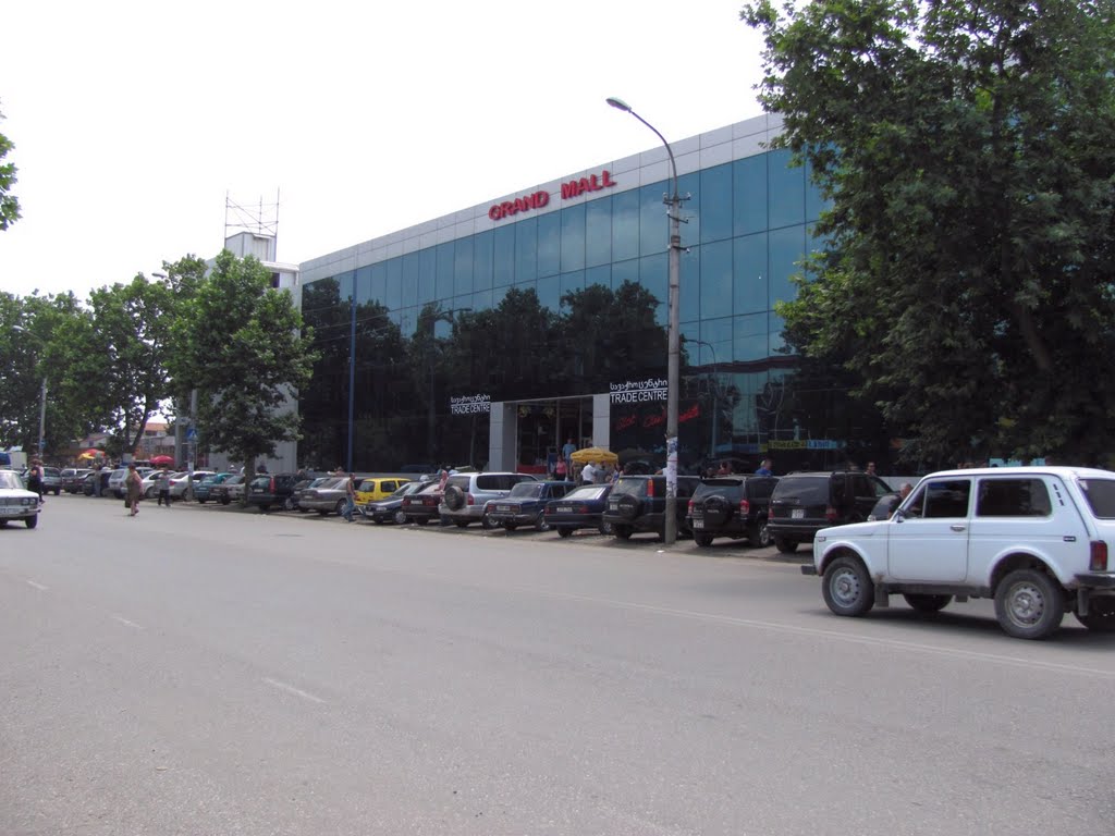 Grand Mall, Кутаиси
