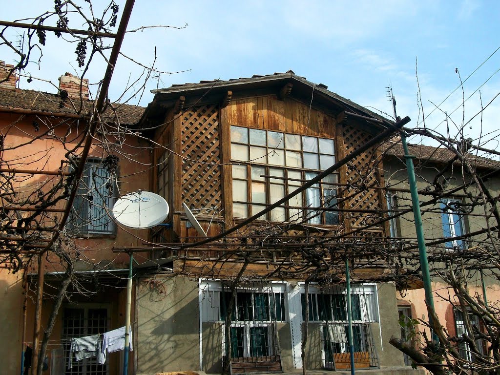 Wooden balcony in Rustavi, Рустави