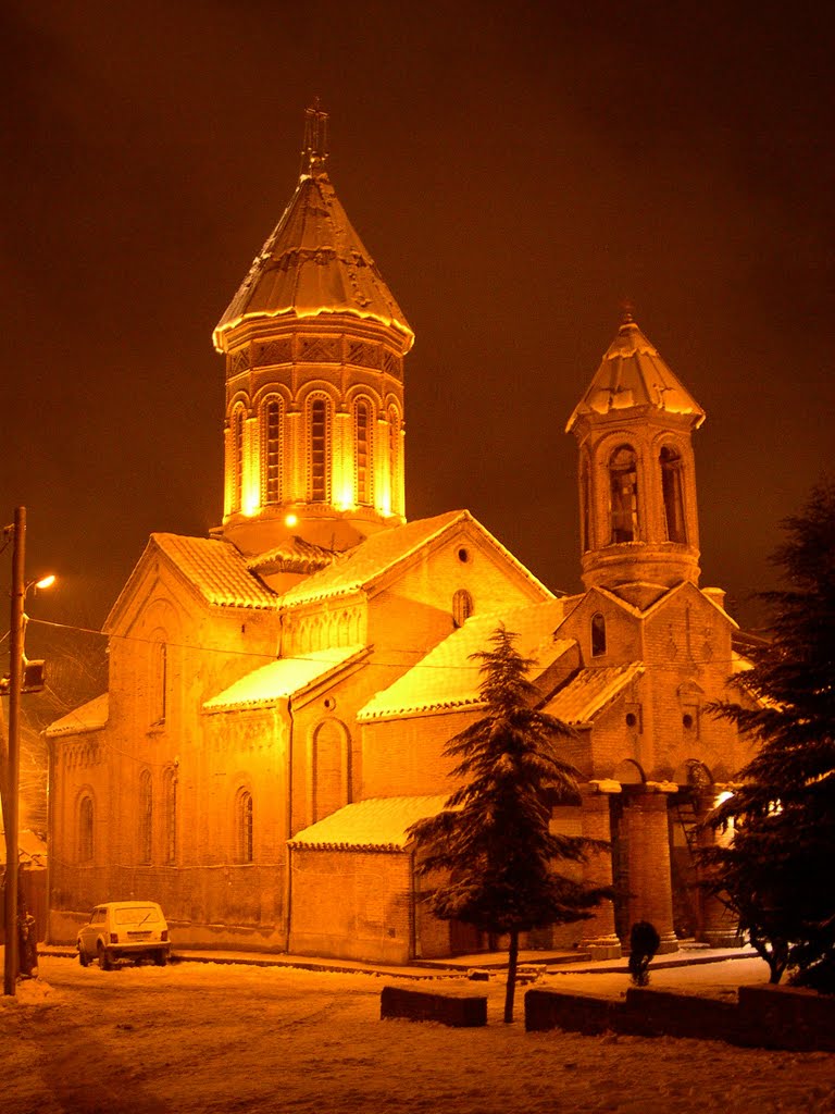 The Old Sameba Church in snow, Тбилиси