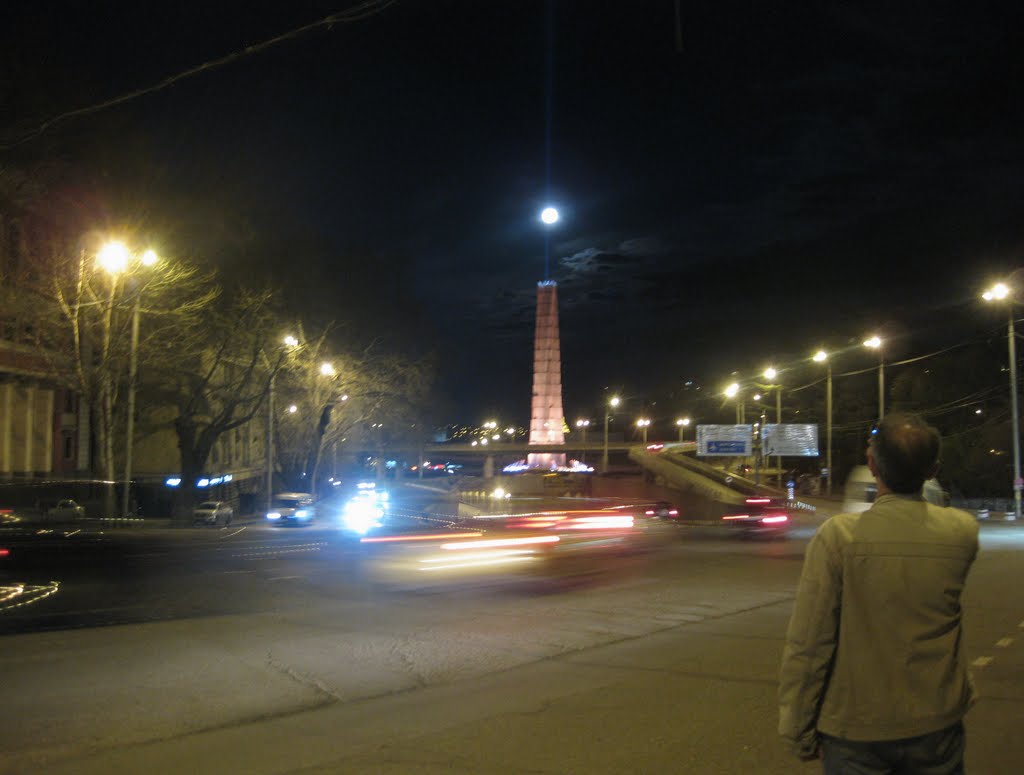 Тбилиси-мистическая луна Tbilisi- Mystical Moon, Тбилиси