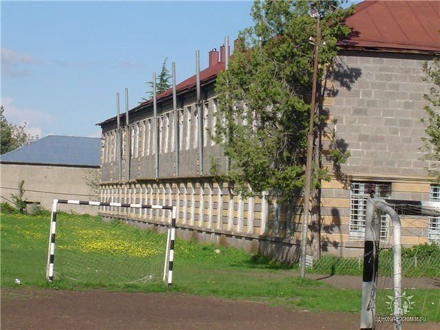 Школа №2, Тетри-Цкаро
