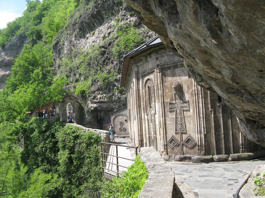 Mgvimevi Monastery, Чиатура