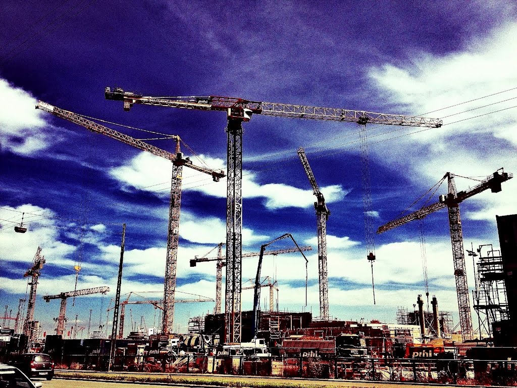 Cranes on the Waterfront, Орхус