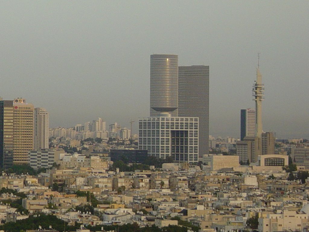 Tel Aviv Skyline by Angel Jimenez, Бнэй-Брак