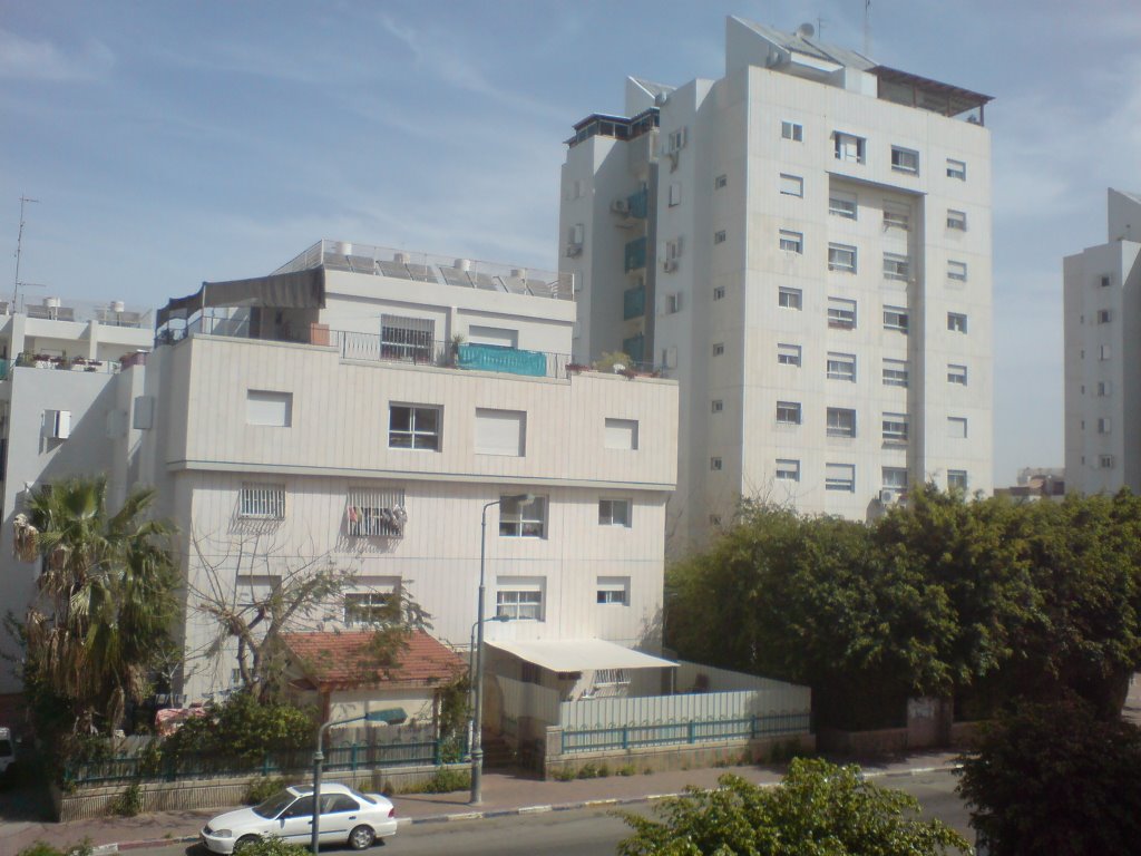 Lod, Ganey Aviv Northern District, Лод