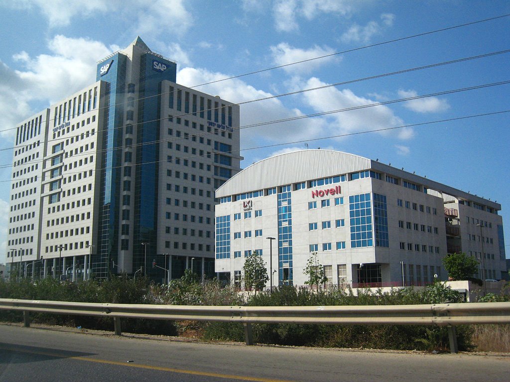 Hi-tech buildings, Раанана