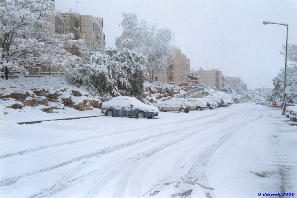 Snow in Ariel (28-Jan-2000) #1, Ариэль