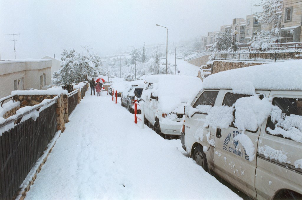 Snow in Ariel (28-Jan-2000) #2, Ариэль