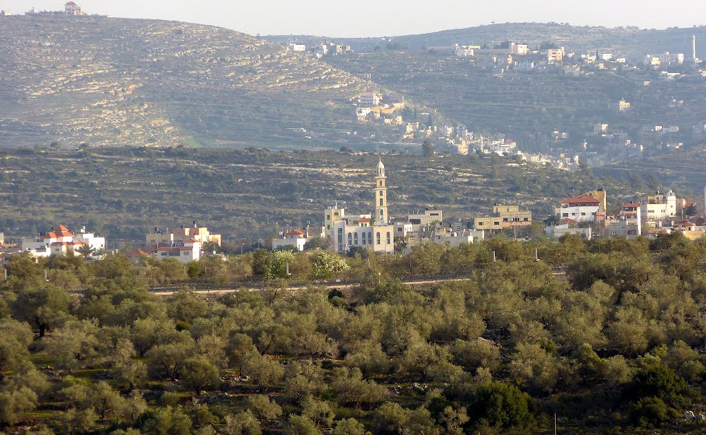 Salfit and Abwein, an early evening view from Ariel, Ариэль