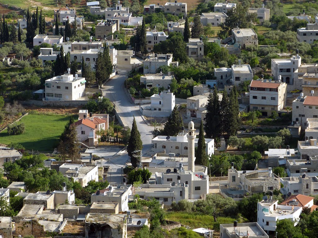 Marda, a small village north of Ariel, Ариэль